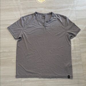 Lucky Brand Men's Gray Short Sleeve Tee